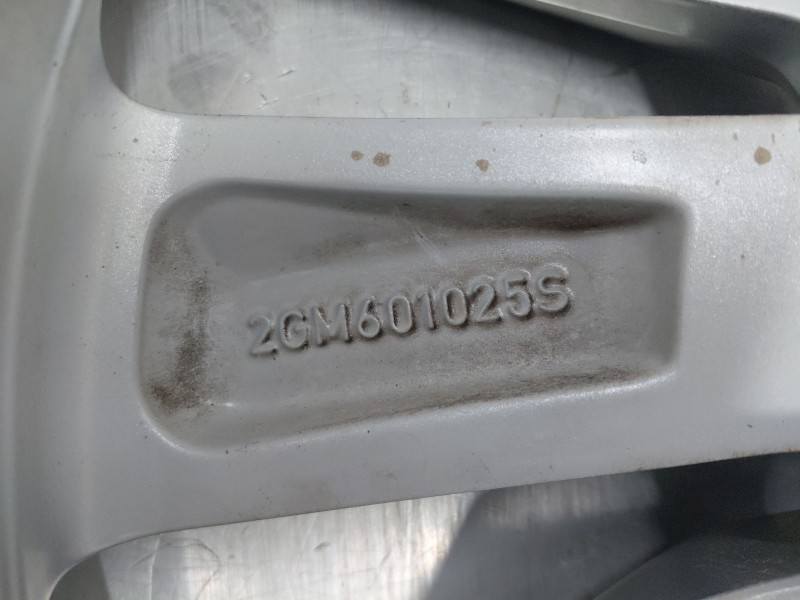 Recambio de llanta para volkswagen t-cross advance referencia OEM IAM   