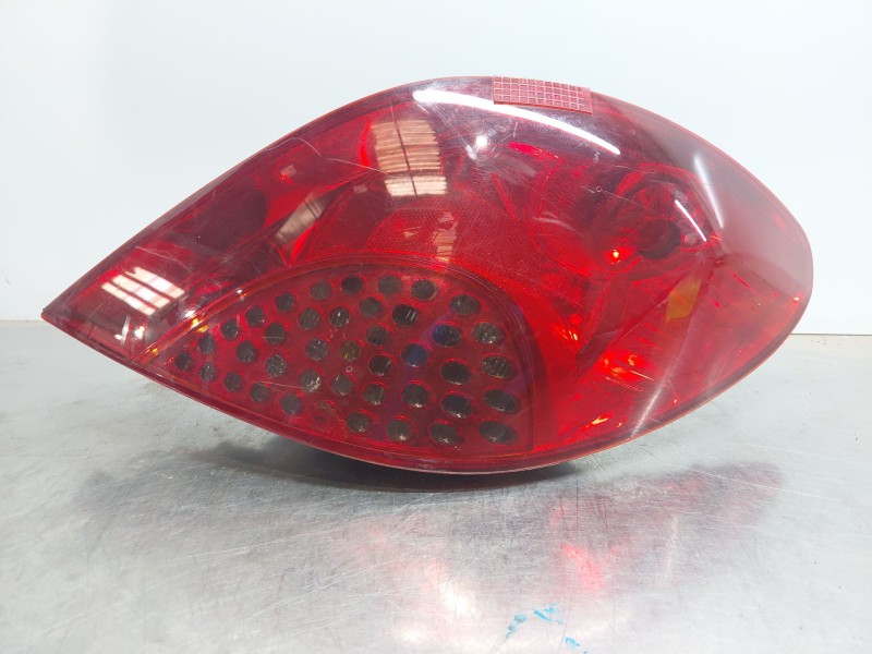 Recambio de piloto trasero derecho para peugeot 207/207+ (wa_, wc_) 1.6 hdi referencia OEM IAM   