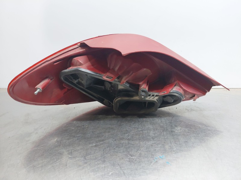 Recambio de piloto trasero derecho para peugeot 207/207+ (wa_, wc_) 1.6 hdi referencia OEM IAM   