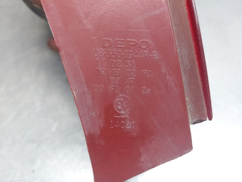 Recambio de piloto trasero derecho para peugeot 207/207+ (wa_, wc_) 1.6 hdi referencia OEM IAM   