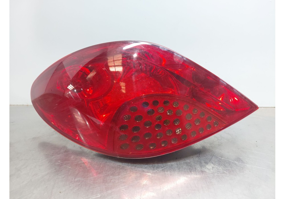 Recambio de piloto trasero izquierdo para peugeot 207/207+ (wa_, wc_) 1.6 hdi referencia OEM IAM   