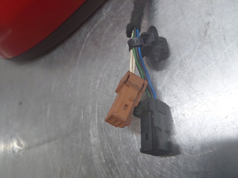 Recambio de retrovisor izquierdo para peugeot 207/207+ (wa_, wc_) 1.6 hdi referencia OEM IAM   