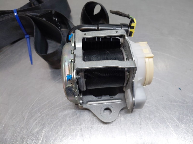 Recambio de cinturon seguridad trasero izquierdo para volkswagen polo life referencia OEM IAM   