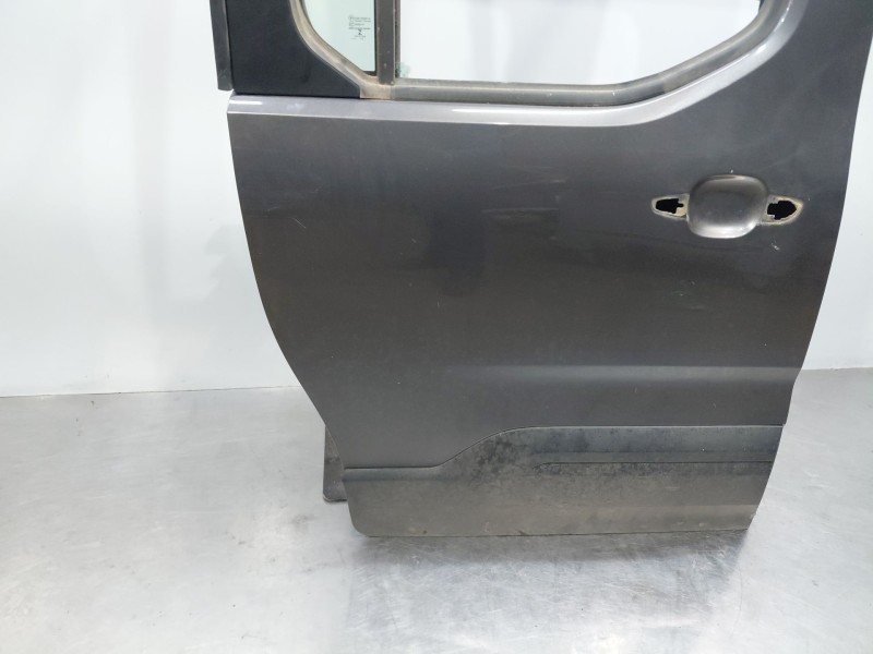 Recambio de puerta lateral corredera derecha para peugeot rifter active pack referencia OEM IAM   