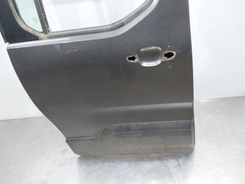 Recambio de puerta lateral corredera derecha para peugeot rifter active pack referencia OEM IAM   