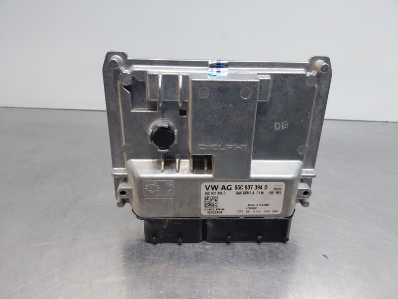 Recambio de centralita motor uce para volkswagen polo life referencia OEM IAM   