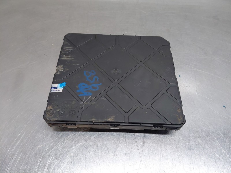 Recambio de modulo confort para volkswagen polo life referencia OEM IAM 200937089D  