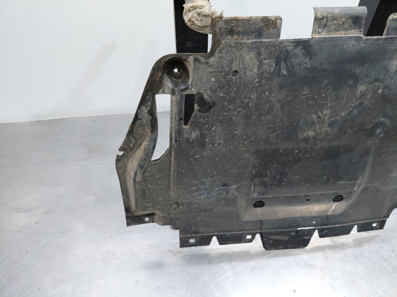 Recambio de cubrecarter para peugeot 508 sw gt line referencia OEM IAM   