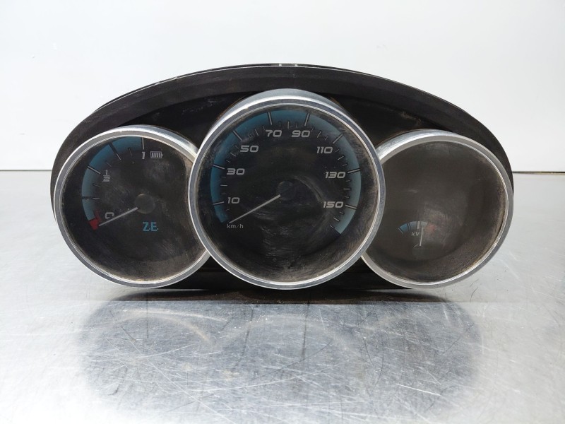 Recambio de cuadro instrumentos para renault fluence z.e. expression referencia OEM IAM   