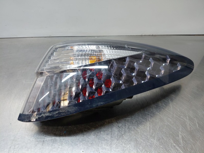 Recambio de piloto trasero derecho para renault fluence z.e. expression referencia OEM IAM   