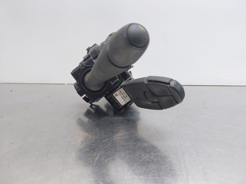 Recambio de mando multifuncion para peugeot rifter active pack referencia OEM IAM   
