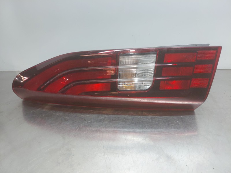 Recambio de piloto trasero izquierdo para peugeot rifter active pack referencia OEM IAM   