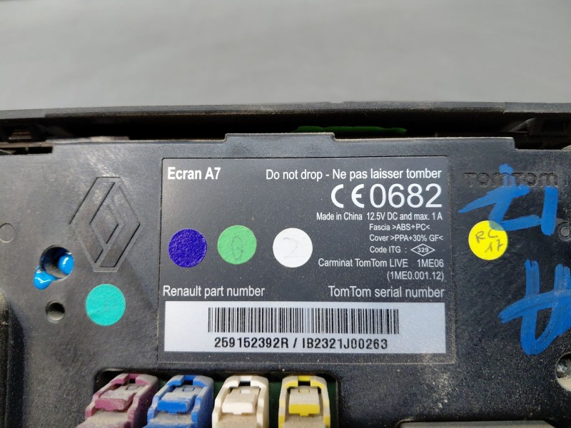 Recambio de pantalla multifuncion para renault fluence z.e. expression referencia OEM IAM   