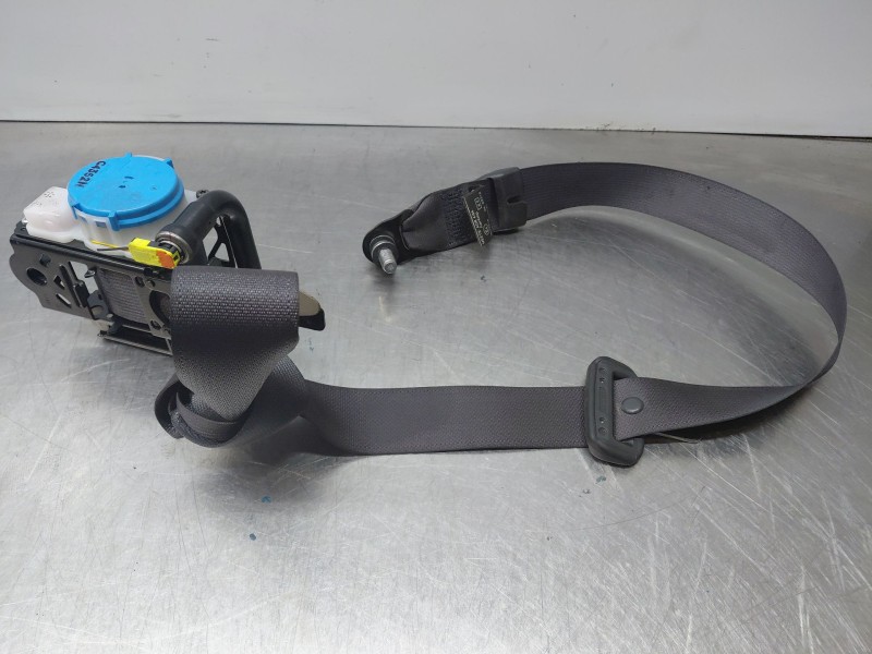 Recambio de cinturon seguridad delantero derecho para kia carens ( ) drive referencia OEM IAM 88820A4000DCM  