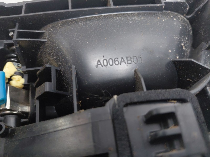 Recambio de cerradura puerta delantera derecha para peugeot rifter active pack referencia OEM IAM   