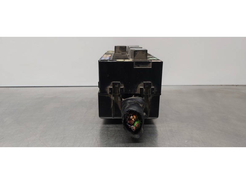Recambio de caja reles / fusibles para ford transit custom kasten 330 l1 referencia OEM IAM BK2T14401CL BK2T14A175CA 