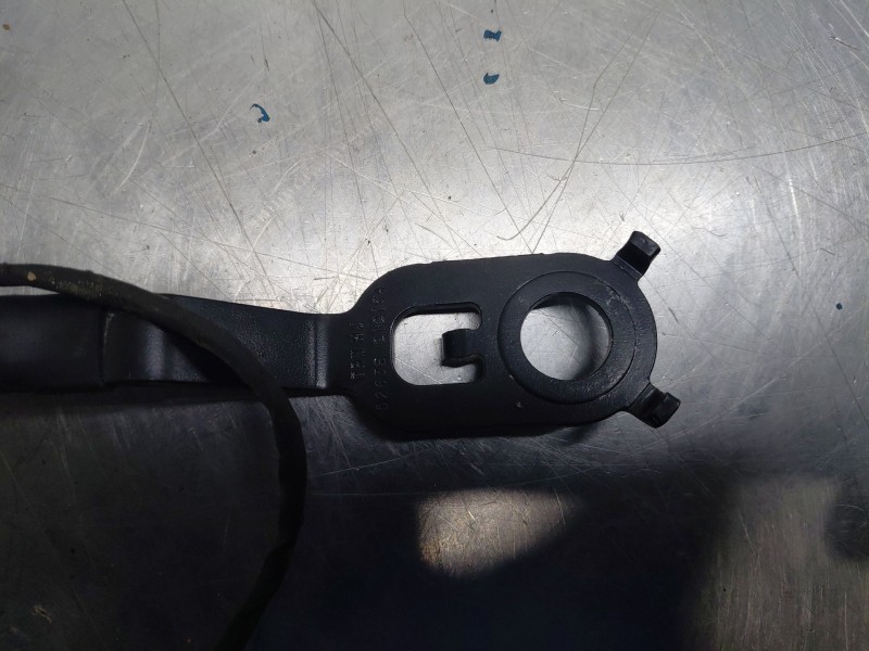 Recambio de enganche del cinturon delantero izq para peugeot rifter active pack referencia OEM IAM   