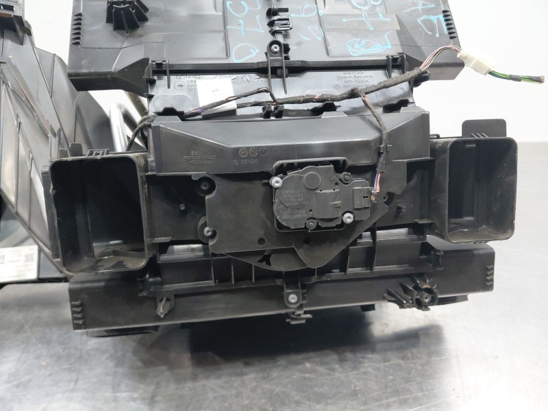 Recambio de mando calefaccion / aire acondicionado para mercedes-benz sprinter iii furgón fwd kl3a4 referencia OEM IAM   