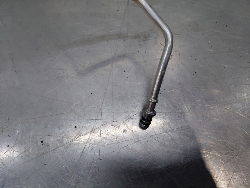 Recambio de tubos aire acondicionado para toyota c-hr hybrid referencia OEM IAM 88716F4021  