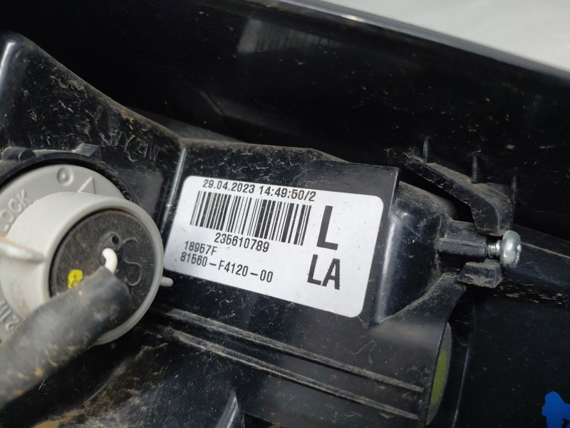 Recambio de piloto trasero izquierdo para toyota c-hr hybrid referencia OEM IAM 81561F4120  