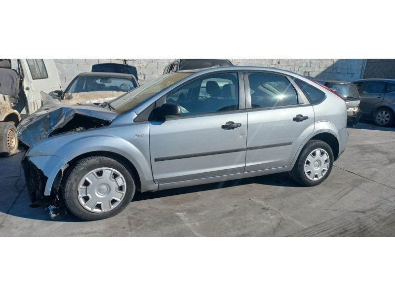 ford focus berlina (cap) del año 2005