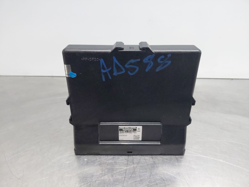 Recambio de modulo electronico para toyota c-hr hybrid referencia OEM IAM 89981-F422  
