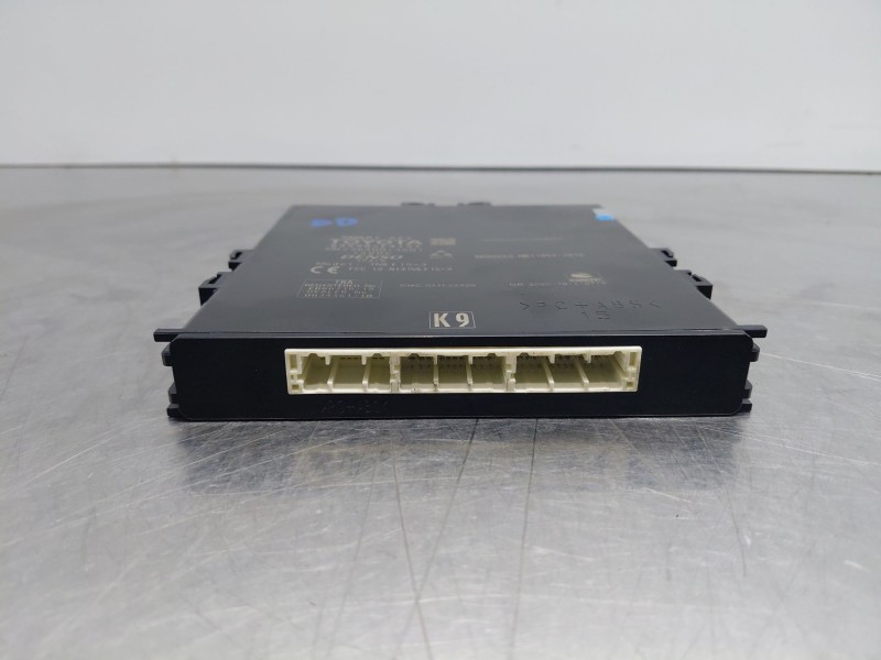 Recambio de modulo electronico para toyota c-hr hybrid referencia OEM IAM 89990-F4191  
