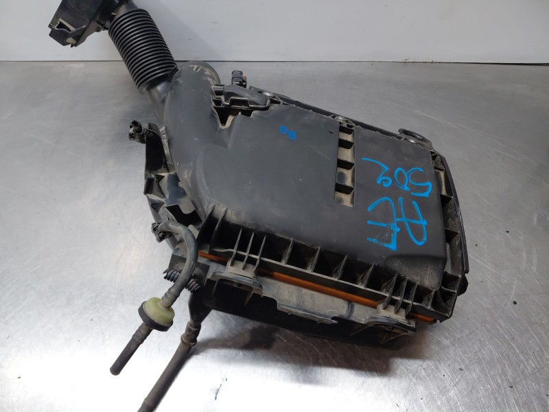 Recambio de filtro aire para citroën c4 ii (nc_) 1.6 bluehdi 100 referencia OEM IAM 9806561080  