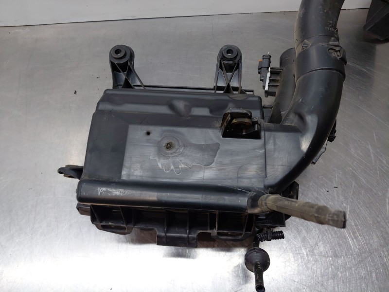 Recambio de filtro aire para citroën c4 ii (nc_) 1.6 bluehdi 100 referencia OEM IAM 9806561080  