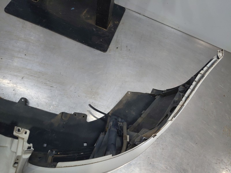 Recambio de paragolpes delantero para volkswagen golf v (1k1) 1.6 referencia OEM IAM   