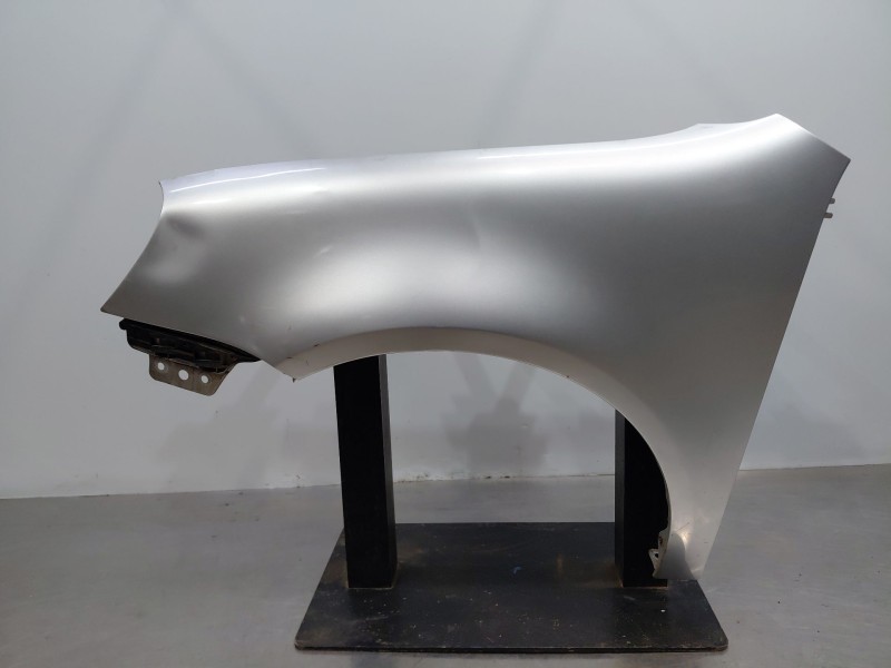 Recambio de aleta delantera izquierda para volkswagen golf v (1k1) 1.9 tdi referencia OEM IAM   