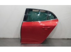 Recambio de puerta trasera izquierda para renault megane iv berlina 5p experience referencia OEM IAM 821011161R   2