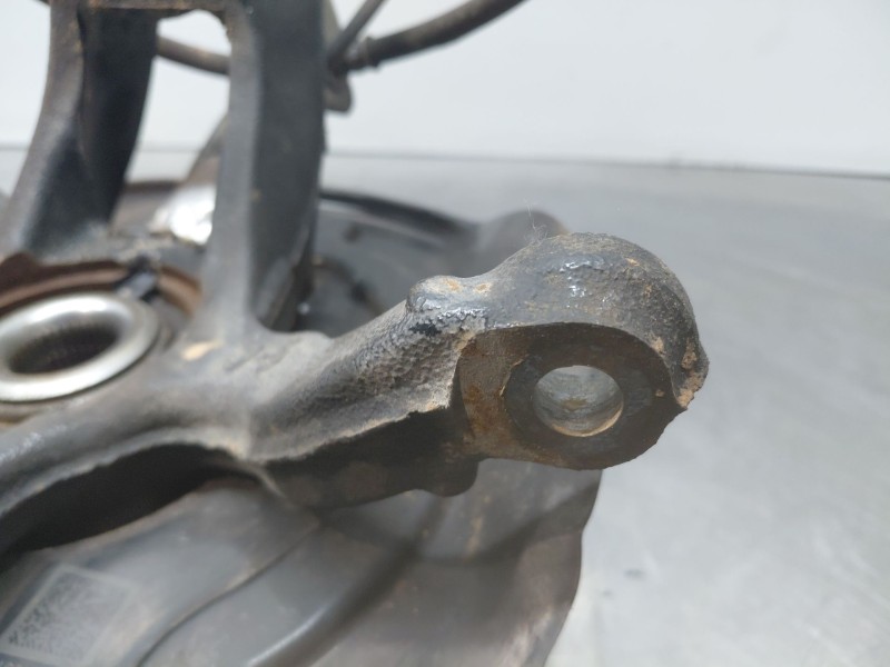 Recambio de mangueta delantera derecha para volkswagen polo life referencia OEM IAM   