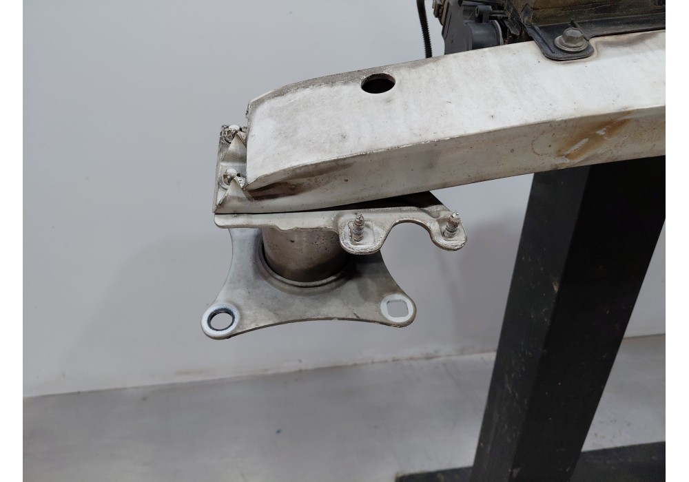 Recambio de refuerzo paragolpes delantero para peugeot 508 sw i (8e_) 2.0 bluehdi 150 referencia OEM IAM   