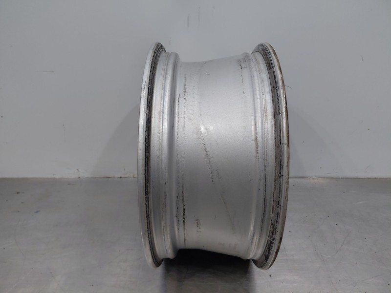 Recambio de llanta para toyota corolla (e21) hybrid referencia OEM IAM   