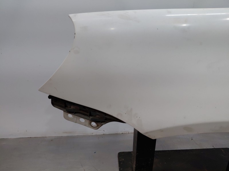 Recambio de aleta delantera izquierda para volkswagen golf v (1k1) 1.6 referencia OEM IAM   