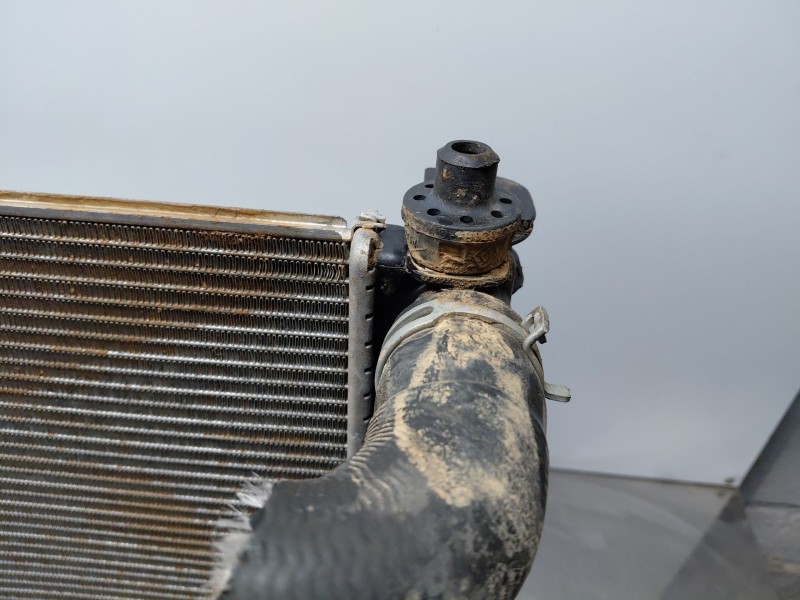 Recambio de radiador agua para dacia dokker acces referencia OEM IAM 214107326R  