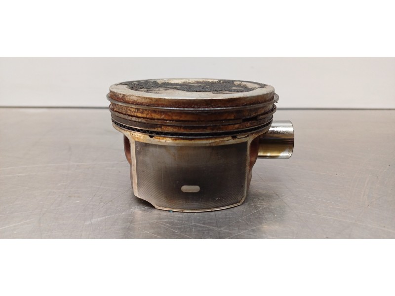 Recambio de piston para ford s-max (ca1) titanium referencia OEM IAM 1371709 6M5G6K100AC1 