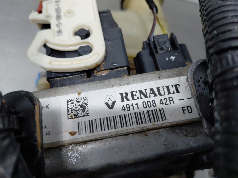 Recambio de bomba direccion para dacia dokker acces referencia OEM IAM 491100842R  