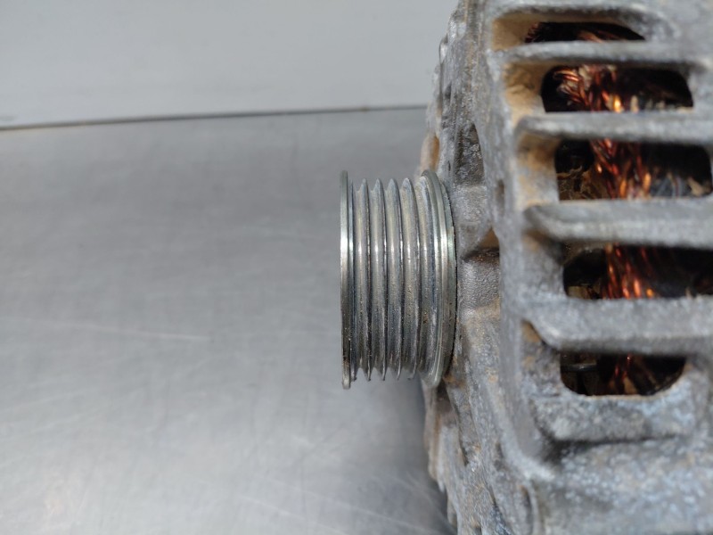 Recambio de alternador para mercedes-benz sprinter iii furgón fwd kl3a4 referencia OEM IAM   