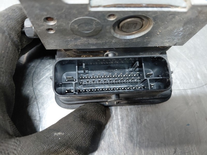 Recambio de abs para dacia dokker acces referencia OEM IAM 476608631R 28515039173 