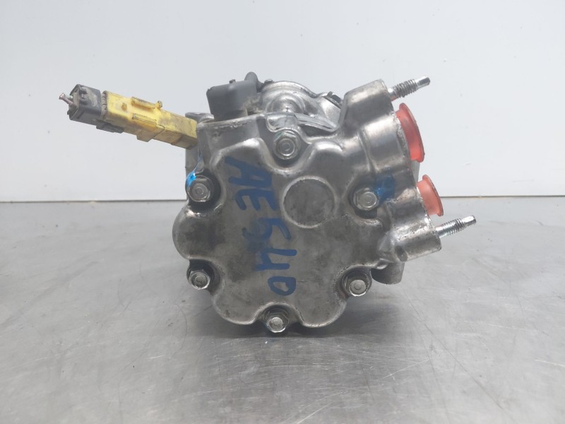 Recambio de compresor aire acondicionado para peugeot 207/207+ (wa_, wc_) 1.6 hdi referencia OEM IAM 9822826880  