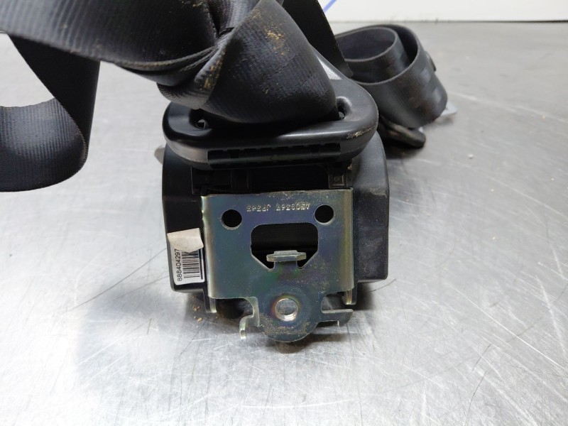 Recambio de cinturon seguridad trasero derecho para dacia dokker acces referencia OEM IAM 888404297R  