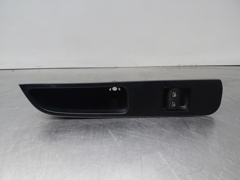 Recambio de mando elevalunas delantero izquierdo para mercedes-benz sprinter iii furgón fwd kl3a4 referencia OEM IAM   