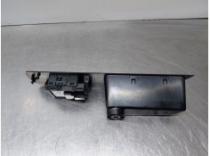 Recambio de mando elevalunas delantero izquierdo para mercedes-benz sprinter iii furgón fwd kl3a4 referencia OEM IAM    2