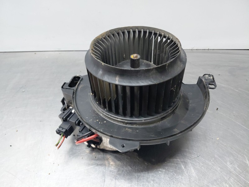 Recambio de motor calefaccion para mercedes-benz sprinter iii furgón fwd kl3a4 referencia OEM IAM   