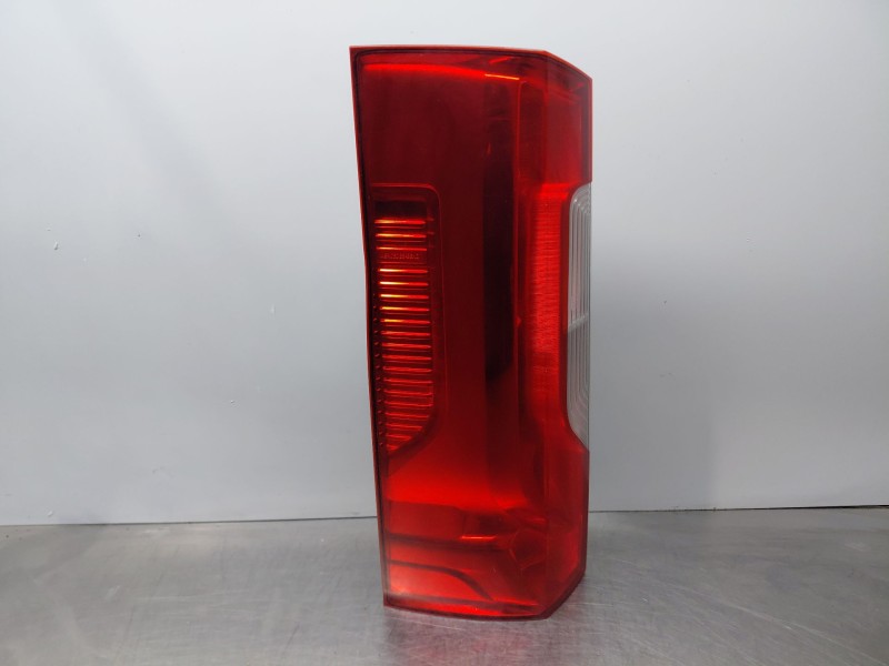 Recambio de piloto trasero izquierdo para mercedes-benz sprinter iii furgón fwd kl3a4 referencia OEM IAM   