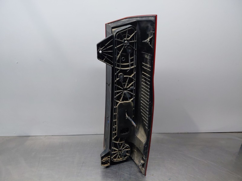 Recambio de piloto trasero izquierdo para mercedes-benz sprinter iii furgón fwd kl3a4 referencia OEM IAM   