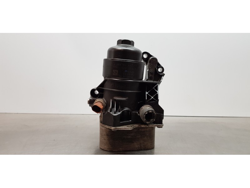 Recambio de soporte filtro aceite para volkswagen t6 transporter furgón referencia OEM IAM 03N115389P  