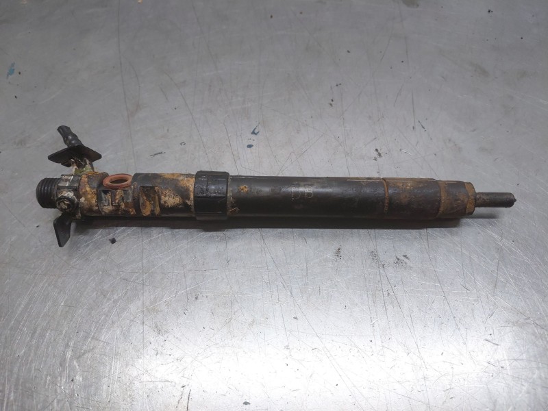 Recambio de inyector para ford kuga i 2.0 tdci referencia OEM IAM   